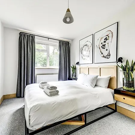 Guestready - Bold Modernity Near Kennington Park Apartment London Exterior photo