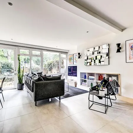 Guestready - Bold Modernity Near Kennington Park Apartment London Exterior photo